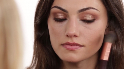 Bronze_Evening_Makeup_with_Phoebe_Tonkin_by_Celebrity_Makeup_Artist_Monika_Blunder_0820.jpg