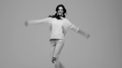 GIRLS_IN_FRAME___PHOEBE_TONKIN_116.jpg