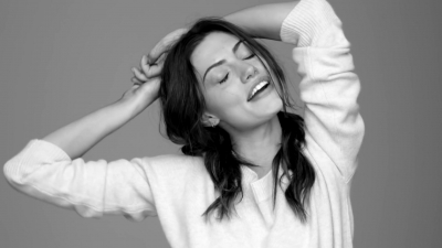 GIRLS_IN_FRAME___PHOEBE_TONKIN_147.jpg