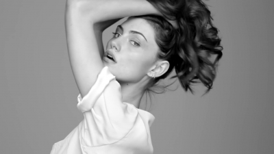 GIRLS_IN_FRAME___PHOEBE_TONKIN_266.jpg