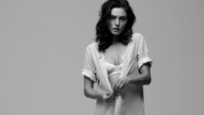 GIRLS_IN_FRAME___PHOEBE_TONKIN_289.jpg