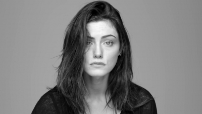 GIRLS_IN_FRAME___PHOEBE_TONKIN_376.jpg