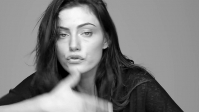 GIRLS_IN_FRAME___PHOEBE_TONKIN_395.jpg