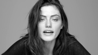 GIRLS_IN_FRAME___PHOEBE_TONKIN_400.jpg