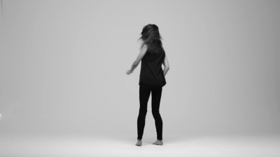 GIRLS_IN_FRAME___PHOEBE_TONKIN_403.jpg