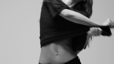 GIRLS_IN_FRAME___PHOEBE_TONKIN_433.jpg
