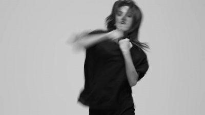 GIRLS_IN_FRAME___PHOEBE_TONKIN_444.jpg