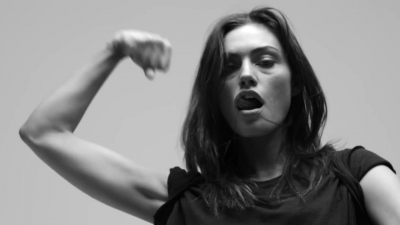 GIRLS_IN_FRAME___PHOEBE_TONKIN_483.jpg