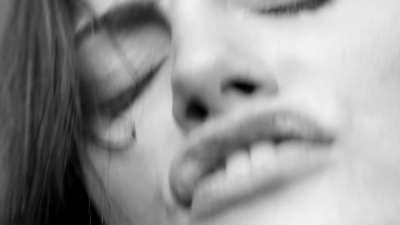 GIRLS_IN_FRAME___PHOEBE_TONKIN_487.jpg
