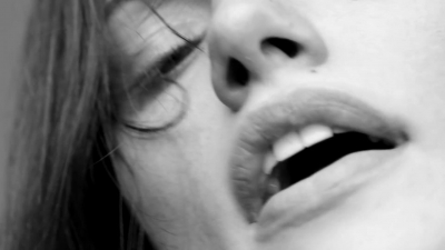 GIRLS_IN_FRAME___PHOEBE_TONKIN_489.jpg
