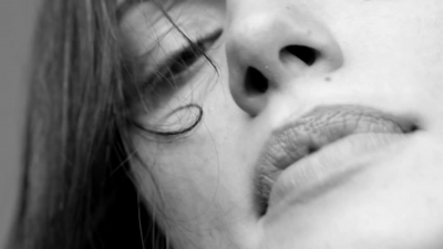 GIRLS_IN_FRAME___PHOEBE_TONKIN_490.jpg