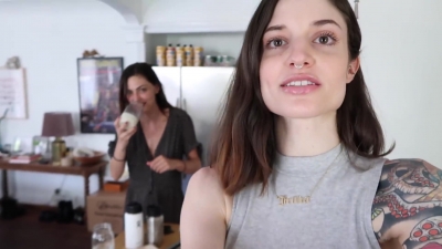 How_to_ZERO_WASTE_grocery_shop_with_Phoebe_Tonkin_282B_vegan_lunch_recipe29_0004.jpg