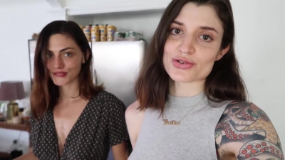 How_to_ZERO_WASTE_grocery_shop_with_Phoebe_Tonkin_282B_vegan_lunch_recipe29_0030.jpg