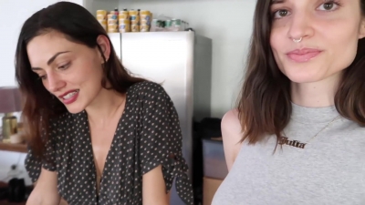 How_to_ZERO_WASTE_grocery_shop_with_Phoebe_Tonkin_282B_vegan_lunch_recipe29_0071.jpg