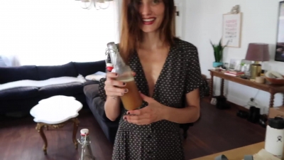 How_to_ZERO_WASTE_grocery_shop_with_Phoebe_Tonkin_282B_vegan_lunch_recipe29_0777.jpg