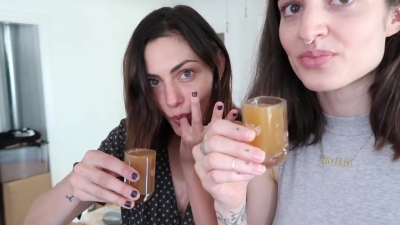 How_to_ZERO_WASTE_grocery_shop_with_Phoebe_Tonkin_282B_vegan_lunch_recipe29_0836.jpg