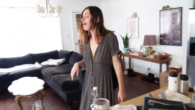 How_to_ZERO_WASTE_grocery_shop_with_Phoebe_Tonkin_282B_vegan_lunch_recipe29_0869.jpg