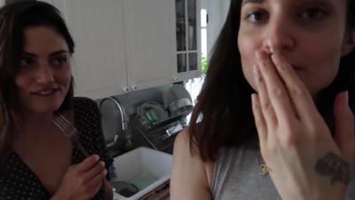 How_to_ZERO_WASTE_grocery_shop_with_Phoebe_Tonkin_282B_vegan_lunch_recipe29_1901.jpg