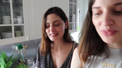 How_to_ZERO_WASTE_grocery_shop_with_Phoebe_Tonkin_282B_vegan_lunch_recipe29_1905.jpg