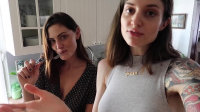 How_to_ZERO_WASTE_grocery_shop_with_Phoebe_Tonkin_282B_vegan_lunch_recipe29_1926.jpg