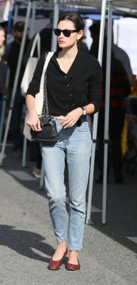 Out_at_the_Farmers_Market_in_Studio_City___282829.jpg