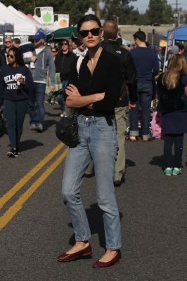 Out_at_the_Farmers_Market_in_Studio_City___285529.jpg