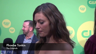 Phoebe_Tonkin_-_The_Originals_-_2013_CW_Upfronts_024.jpg