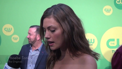 Phoebe_Tonkin_-_The_Originals_-_2013_CW_Upfronts_032.jpg
