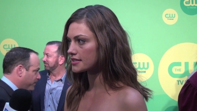 Phoebe_Tonkin_-_The_Originals_-_2013_CW_Upfronts_046.jpg