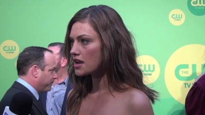Phoebe_Tonkin_-_The_Originals_-_2013_CW_Upfronts_047.jpg