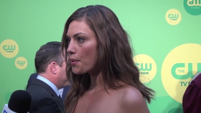Phoebe_Tonkin_-_The_Originals_-_2013_CW_Upfronts_049.jpg