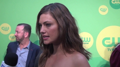 Phoebe_Tonkin_-_The_Originals_-_2013_CW_Upfronts_053.jpg