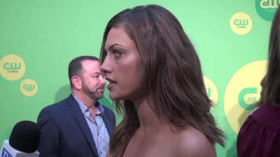 Phoebe_Tonkin_-_The_Originals_-_2013_CW_Upfronts_099.jpg