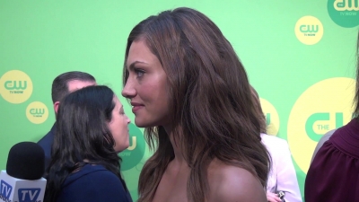 Phoebe_Tonkin_-_The_Originals_-_2013_CW_Upfronts_231.jpg