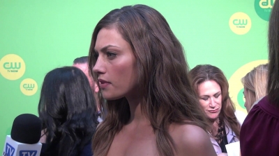 Phoebe_Tonkin_-_The_Originals_-_2013_CW_Upfronts_305.jpg