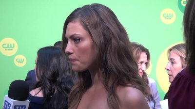 Phoebe_Tonkin_-_The_Originals_-_2013_CW_Upfronts_315.jpg