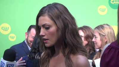 Phoebe_Tonkin_-_The_Originals_-_2013_CW_Upfronts_337.jpg