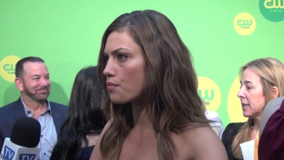 Phoebe_Tonkin_-_The_Originals_-_2013_CW_Upfronts_398.jpg