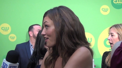 Phoebe_Tonkin_-_The_Originals_-_2013_CW_Upfronts_429.jpg
