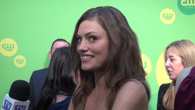 Phoebe_Tonkin_-_The_Originals_-_2013_CW_Upfronts_435.jpg