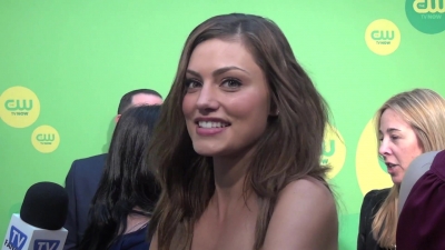 Phoebe_Tonkin_-_The_Originals_-_2013_CW_Upfronts_436.jpg