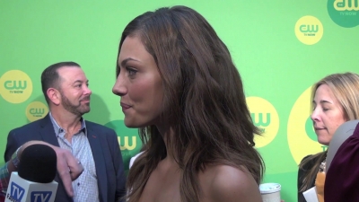 Phoebe_Tonkin_-_The_Originals_-_2013_CW_Upfronts_472.jpg
