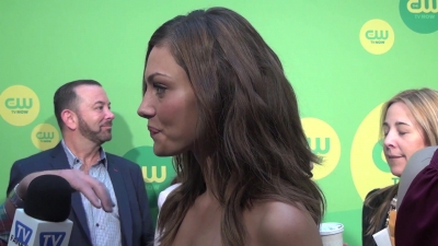 Phoebe_Tonkin_-_The_Originals_-_2013_CW_Upfronts_474.jpg