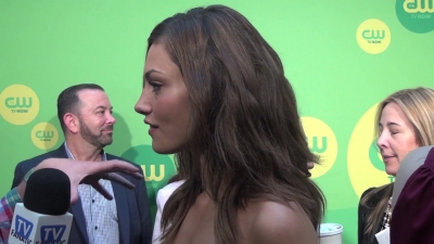 Phoebe_Tonkin_-_The_Originals_-_2013_CW_Upfronts_478.jpg