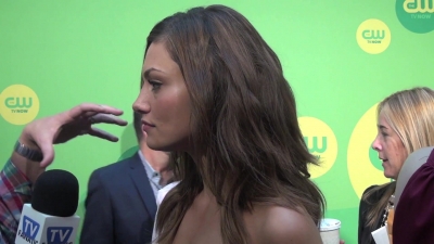 Phoebe_Tonkin_-_The_Originals_-_2013_CW_Upfronts_485.jpg