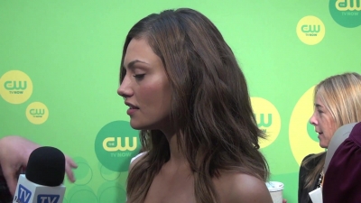 Phoebe_Tonkin_-_The_Originals_-_2013_CW_Upfronts_489.jpg