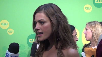 Phoebe_Tonkin_-_The_Originals_-_2013_CW_Upfronts_508.jpg