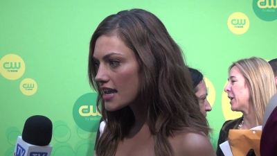 Phoebe_Tonkin_-_The_Originals_-_2013_CW_Upfronts_509.jpg