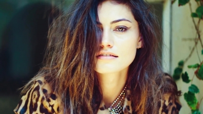 Phoebe_Tonkin_In_Focus___Watch_The_Originals__Actress_and_Aussie_Beauty_on_The_Influence_137.jpg