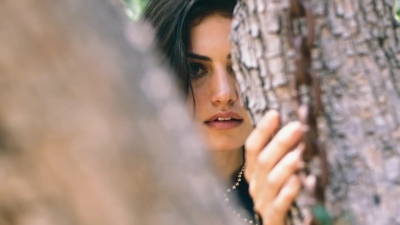 Phoebe_Tonkin_In_Focus___Watch_The_Originals__Actress_and_Aussie_Beauty_on_The_Influence_558.jpg